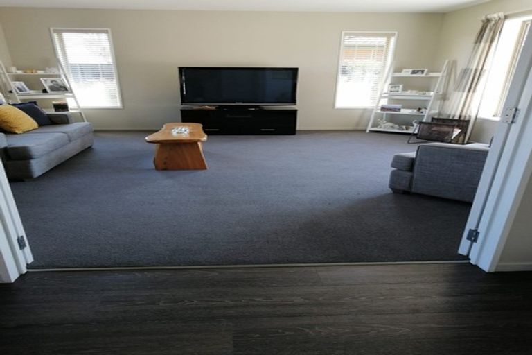 Photo of property in 10 Rubicon Place, Hei Hei, Christchurch, 8042