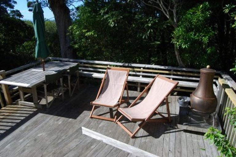 Photo of property in 121 Waihirere Drive, Tuateawa, Coromandel, 3583