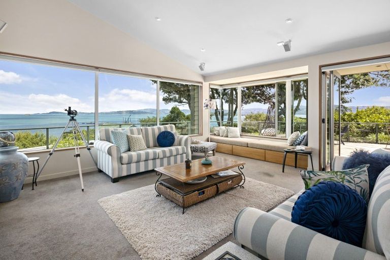 Photo of property in 22 Howard Road, Point Howard, Lower Hutt, 5013