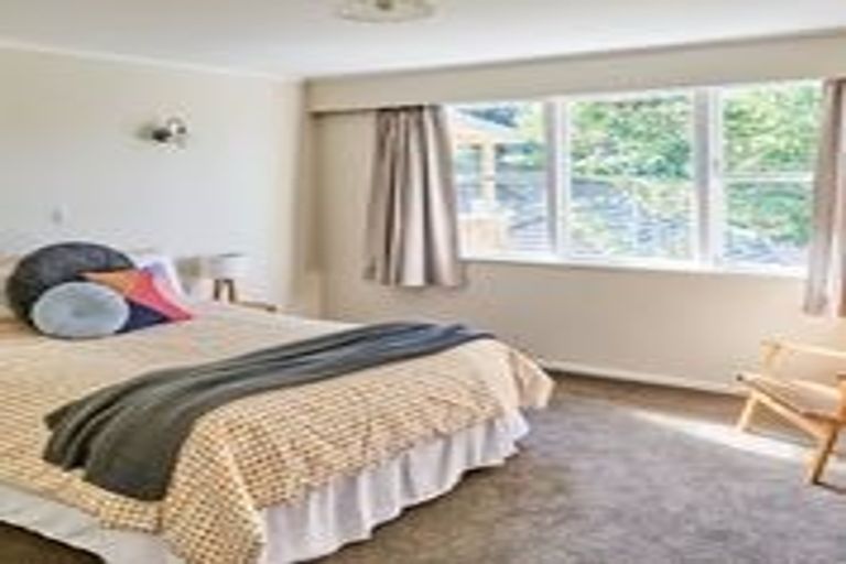 Photo of property in 22 Angell Street, Johnsonville, Wellington, 6037