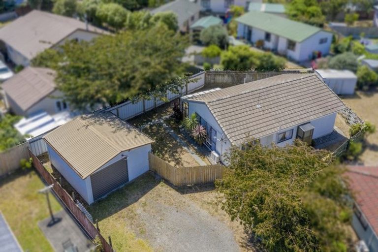 Photo of property in 9a Rodney Grove, Paraparaumu, 5032