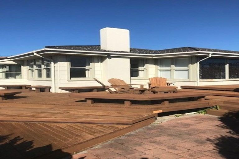 Photo of property in 35 Tireti Road, Titahi Bay, Porirua, 5022