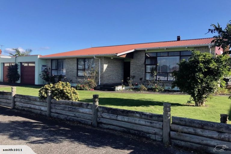 Photo of property in 101 Broadway, Waitara, 4320