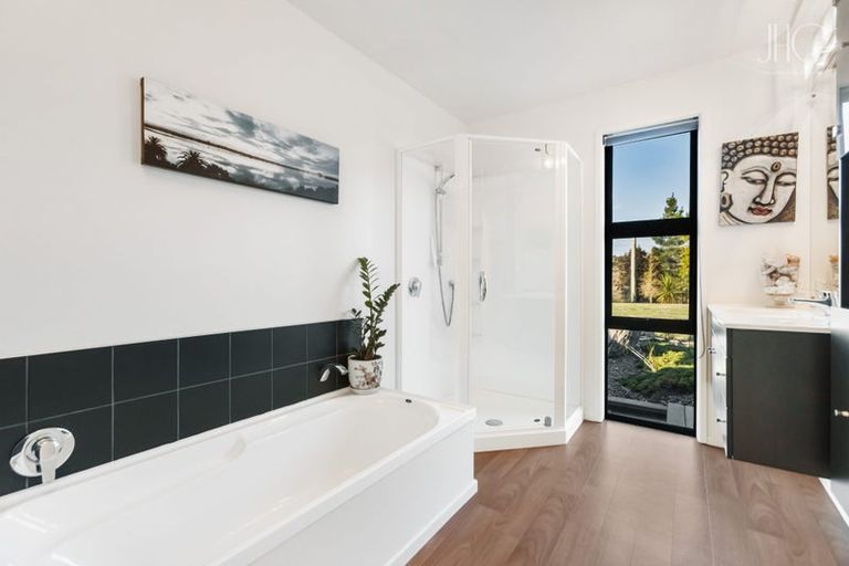 Photo of property in 81 Pigeon Rock Road, Cornish Point, Cromwell, 9384