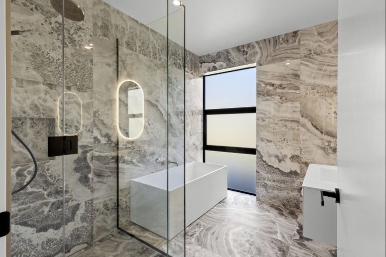 Photo of property in Kawarau Heights, 76 Kawarau Heights Boulevard, Lake Hayes, Queenstown, 9304