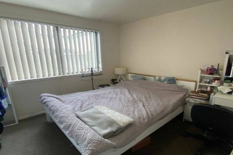 Photo of property in 77 Carrington Avenue, Silverdale, Hamilton, 3216