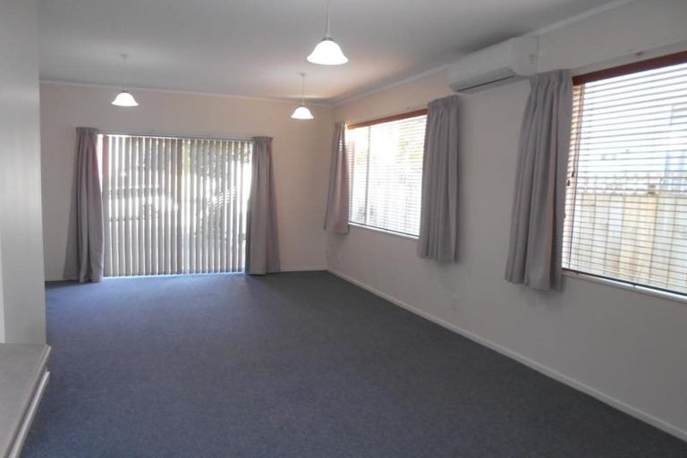 Photo of property in 130 Awarua Street, Ngaio, Wellington, 6035