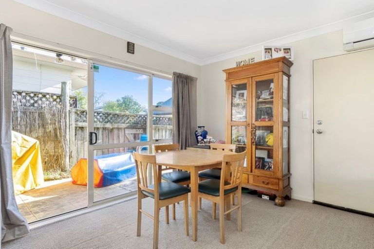 Photo of property in 4b Queen Road, Bellevue, Tauranga, 3110