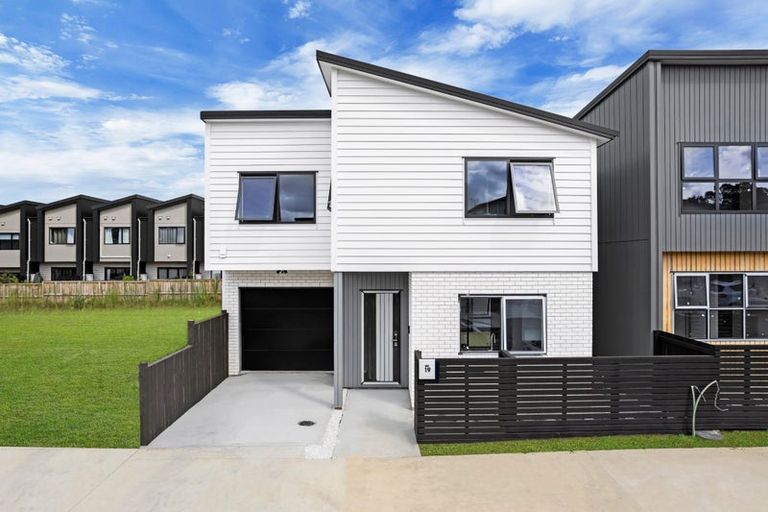 Photo of property in 19 Artemis Way, Flat Bush, 2019