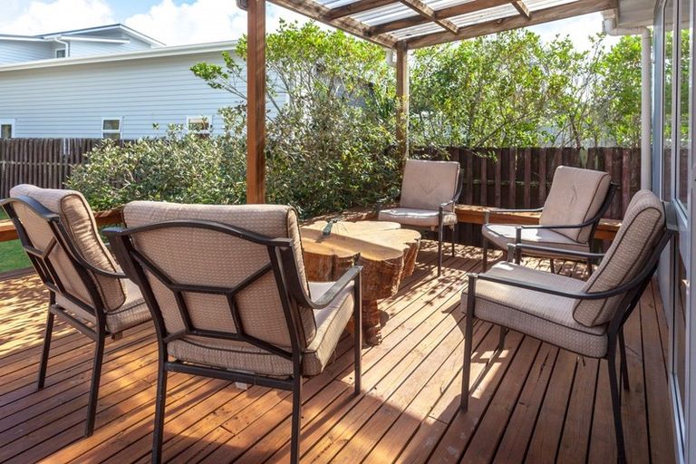 Photo of property in 159 Ocean Beach Road, Tairua, 3508