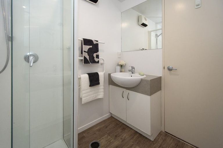 Photo of property in 3/24 Whitmore Street, Edgeware, Christchurch, 8013