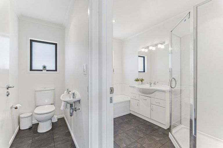 Photo of property in 271a Carrington Street, Vogeltown, New Plymouth, 4310