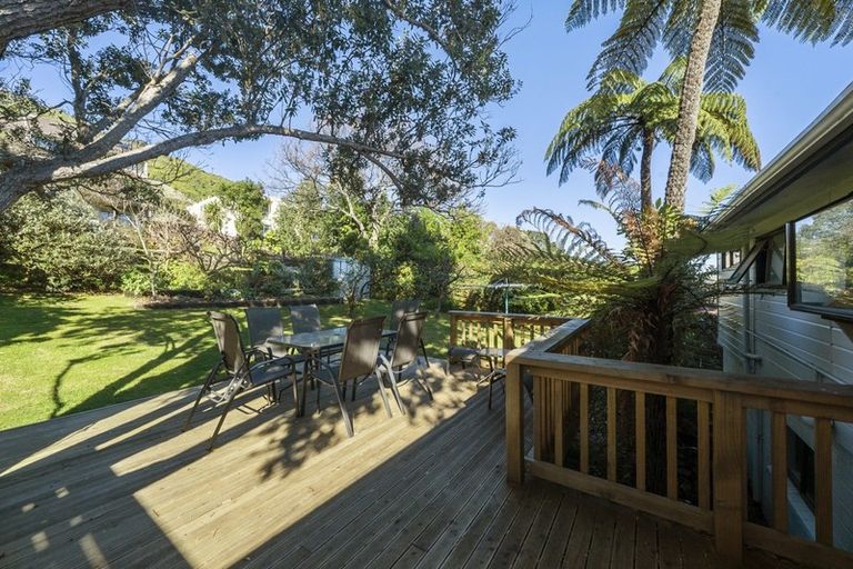 Photo of property in 73 Huia Street, Waikanae, 5036