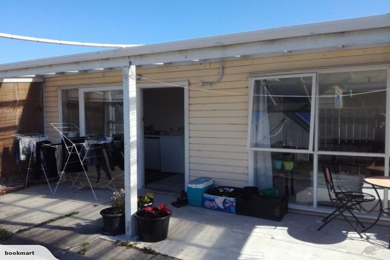 Photo of property in 918 Avonside Drive, Avondale, Christchurch, 8061
