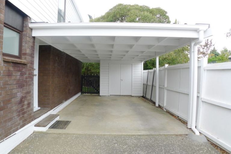 Photo of property in 5/31 Arawa Street, New Lynn, Auckland, 0600