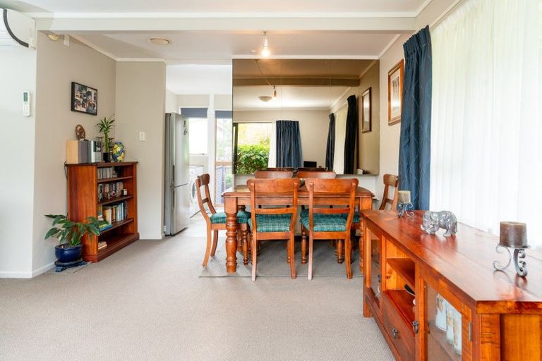 Photo of property in 12 Makatote Grove, Churton Park, Wellington, 6037
