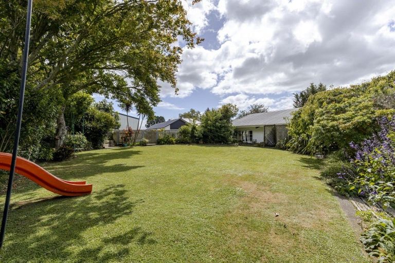 Photo of property in 48 Maire Street, Inglewood, 4330