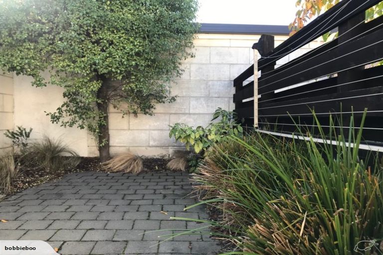 Photo of property in 8/4 Broadbent Street, Riccarton, Christchurch, 8041