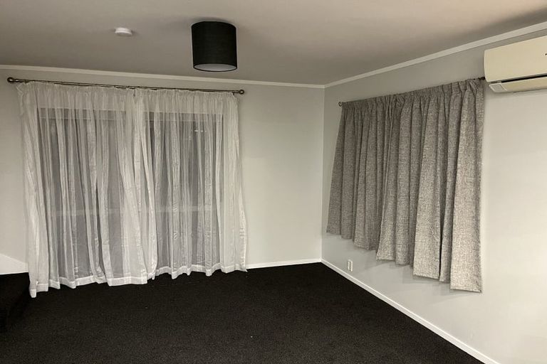 Photo of property in 1 Kestrel Heights, Arkles Bay, Whangaparaoa, 0932