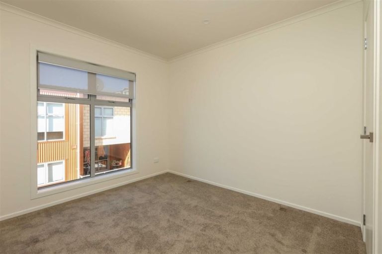 Photo of property in 2/9 Vialou Street, Hamilton Central, Hamilton, 3204