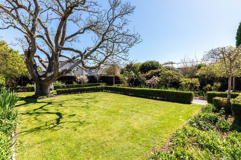 Photo of property in 159 Idris Road, Strowan, Christchurch, 8052