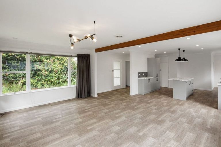 Photo of property in 86 Grey Street, Cambridge, 3434