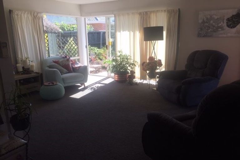 Photo of property in 5d Elizabeth Street, Rangiora, 7400