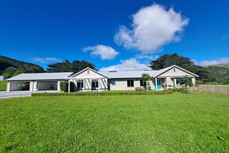 Photo of property in 79 Kakariki Way, Whitemans Valley, Upper Hutt, 5371