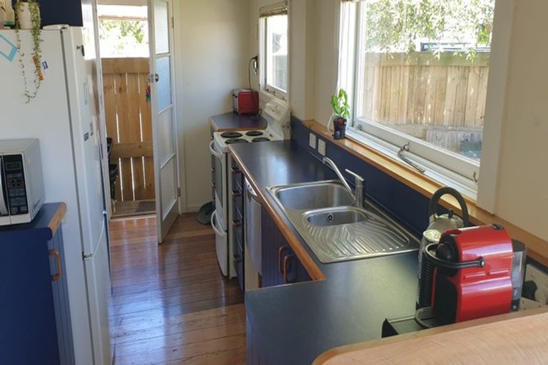 Photo of property in 613 Queen Street West, Saint Leonards, Hastings, 4120