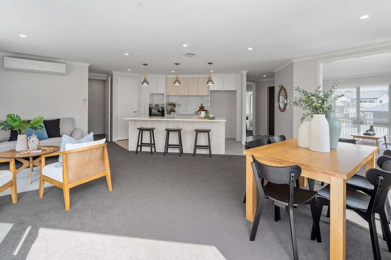 Photo of property in 23 Pakanga Grove, Pyes Pa, Tauranga, 3112