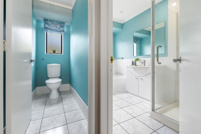 Photo of property in 15 Rogers Place, Fairview Downs, Hamilton, 3214