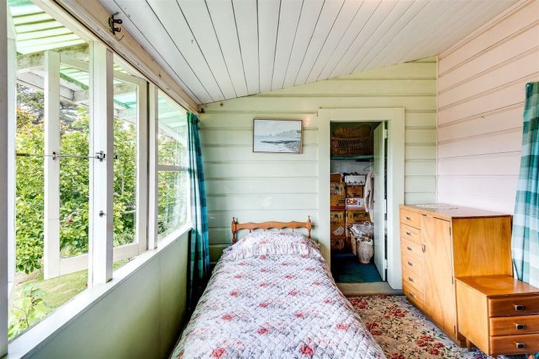 Photo of property in 877 Hendley Road, Patoka, Napier, 4186