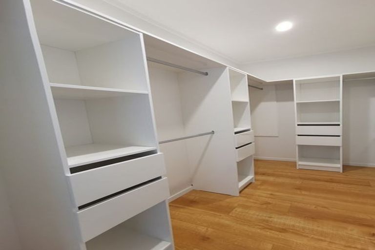 Photo of property in 25a Addison Drive, Glendene, Auckland, 0602