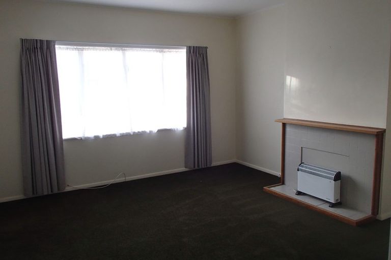 Photo of property in 877 High Street, Avalon, Lower Hutt, 5011