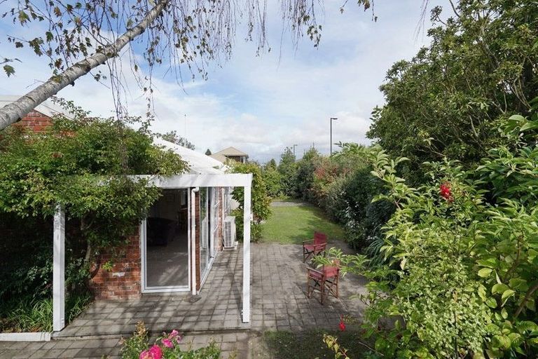 Photo of property in 362 Halswell Road, Halswell, Christchurch, 8025