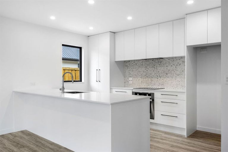 Photo of property in 15 Grimwood Street, Woodend, 7610