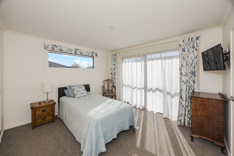 Photo of property in 6 Mersey Street, South Hill, Oamaru, 9400