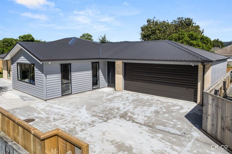 Photo of property in 54a Brentwood Street, Trentham, Upper Hutt, 5018