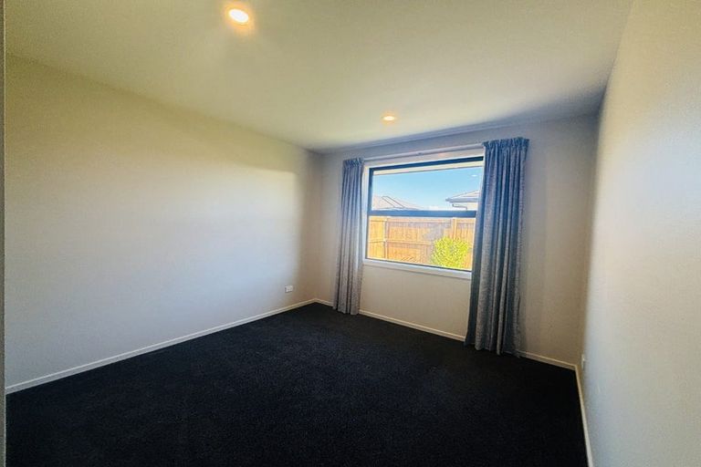 Photo of property in 5 Esher Lane, Richmond, 7020