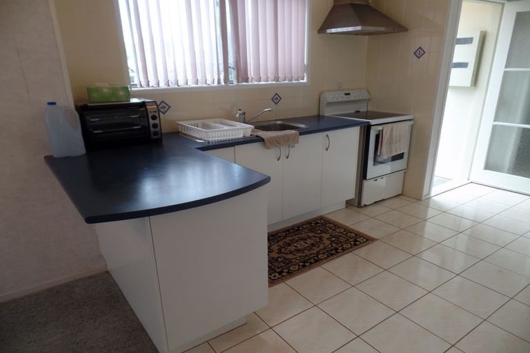 Photo of property in 3 Poutini Place, Manurewa, Auckland, 2102