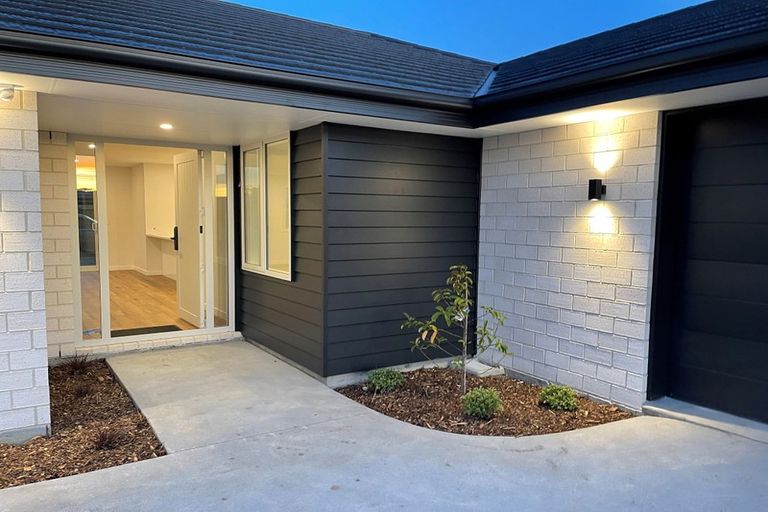 Photo of property in 27 Owaka Road, Wigram, Christchurch, 8025
