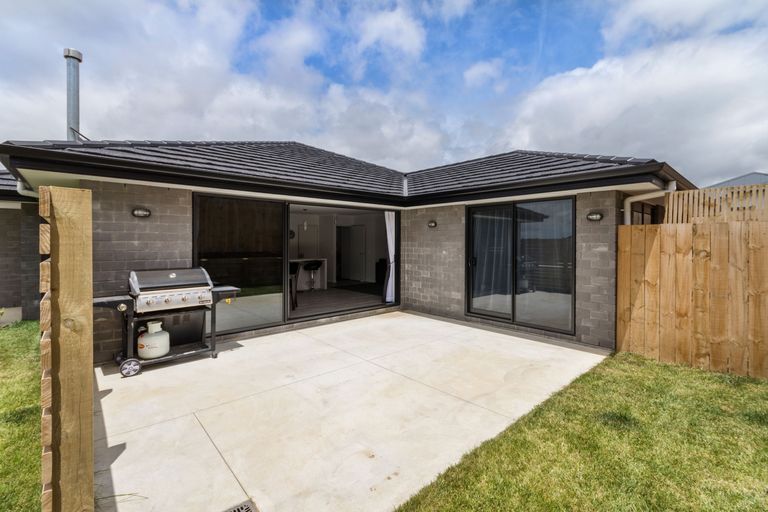 Photo of property in 11 Westmuir Crescent, Pokeno, 2402