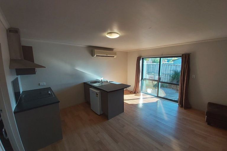 Photo of property in 28 Onslow Road, Lake Hayes, Queenstown, 9304