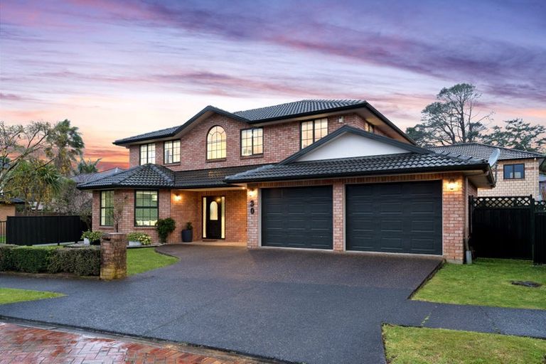 Photo of property in 30 South Kensington Way, Henderson, Auckland, 0612