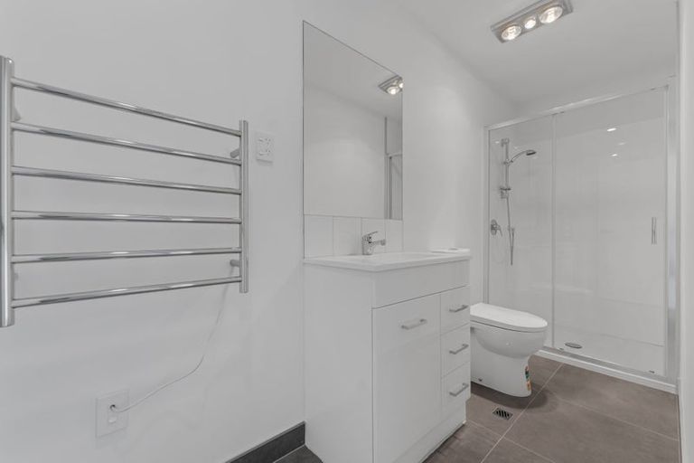 Photo of property in 7 Eileen Newey Place, Henderson, Auckland, 0612