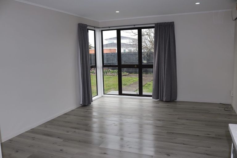 Photo of property in 38 Harwood Crescent, Otara, Auckland, 2023