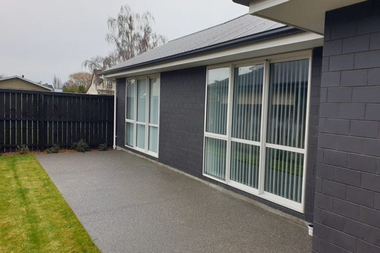 Photo of property in 69 Gladstone Road, Woodend, 7610