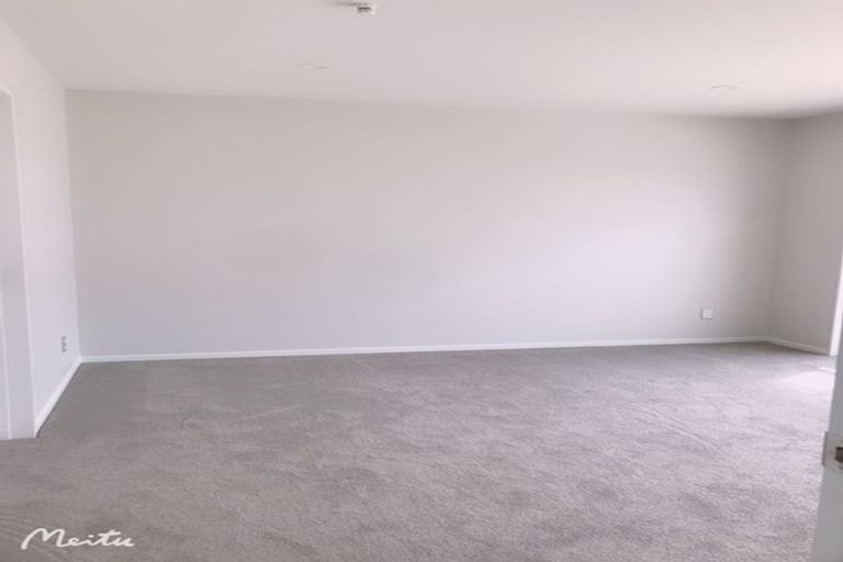 Photo of property in 38 Takurua Terrace, Orewa, 0931