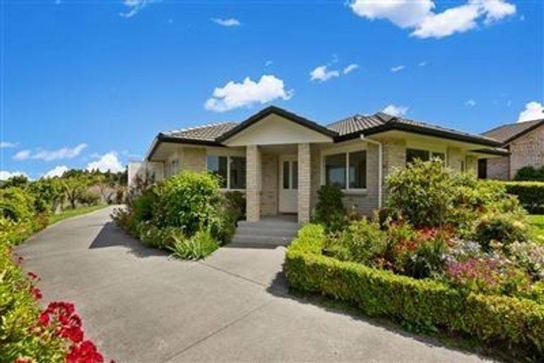 Photo of property in 9 Ashmore Drive, Frankleigh Park, New Plymouth, 4310