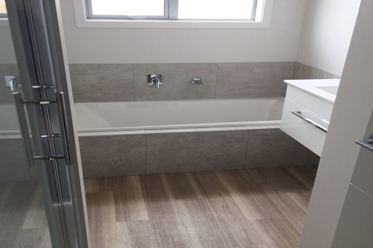 Photo of property in 31 Saddlers Way, Papamoa, 3118